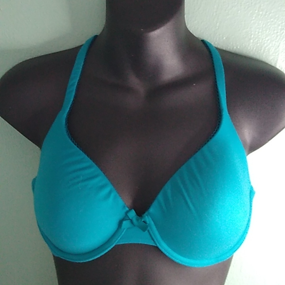 🌵#248 Victoria Secret Bra 32D crisscross back